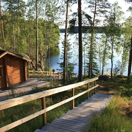 Large Timber With Splendid Scenery And Nature Pertunmaa